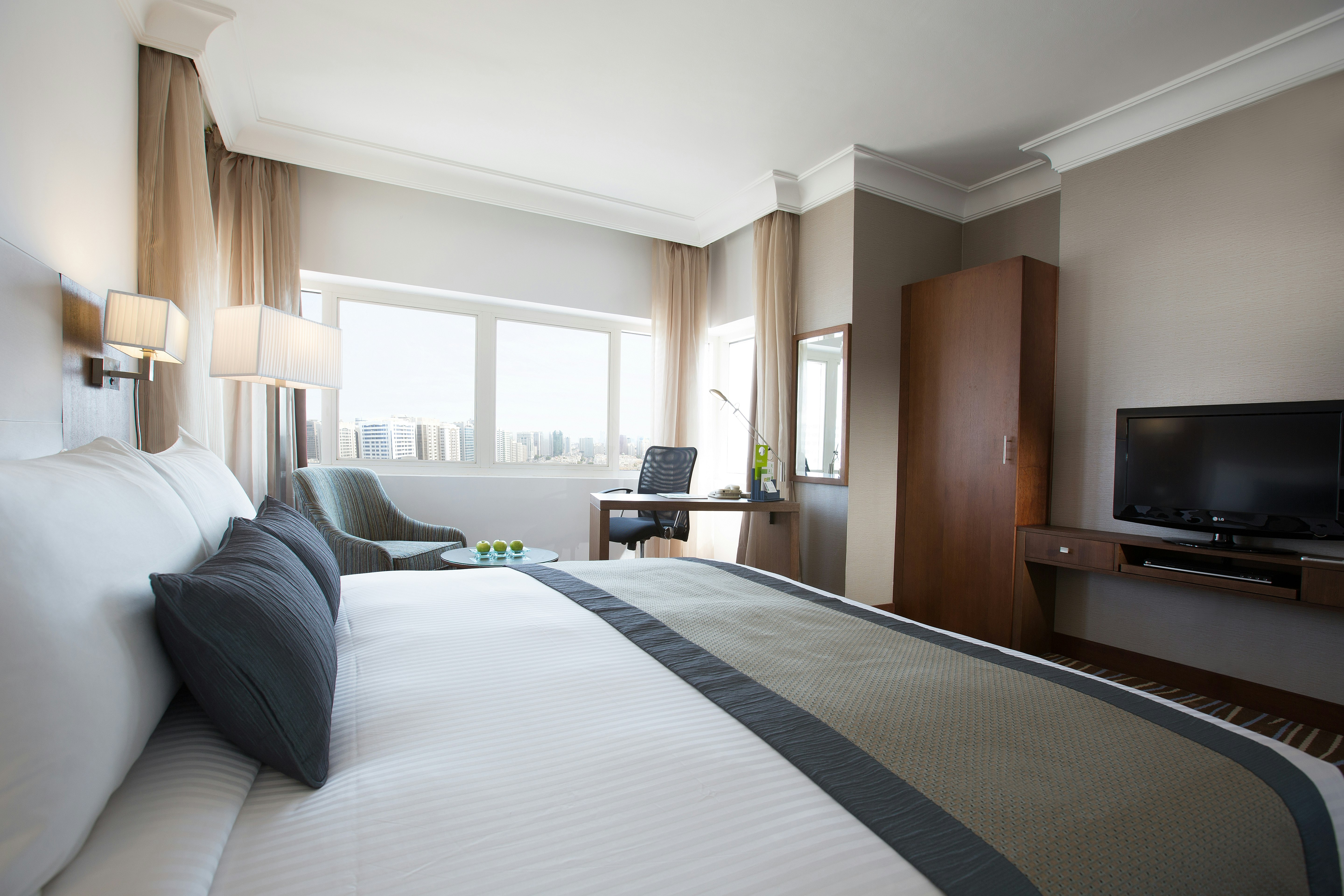 Copthorne Downtown Abu Dhabi 15/48