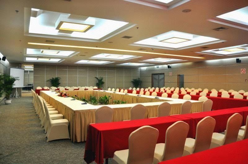 Yangling International Conference & Exhibition Center Hotel 24/27