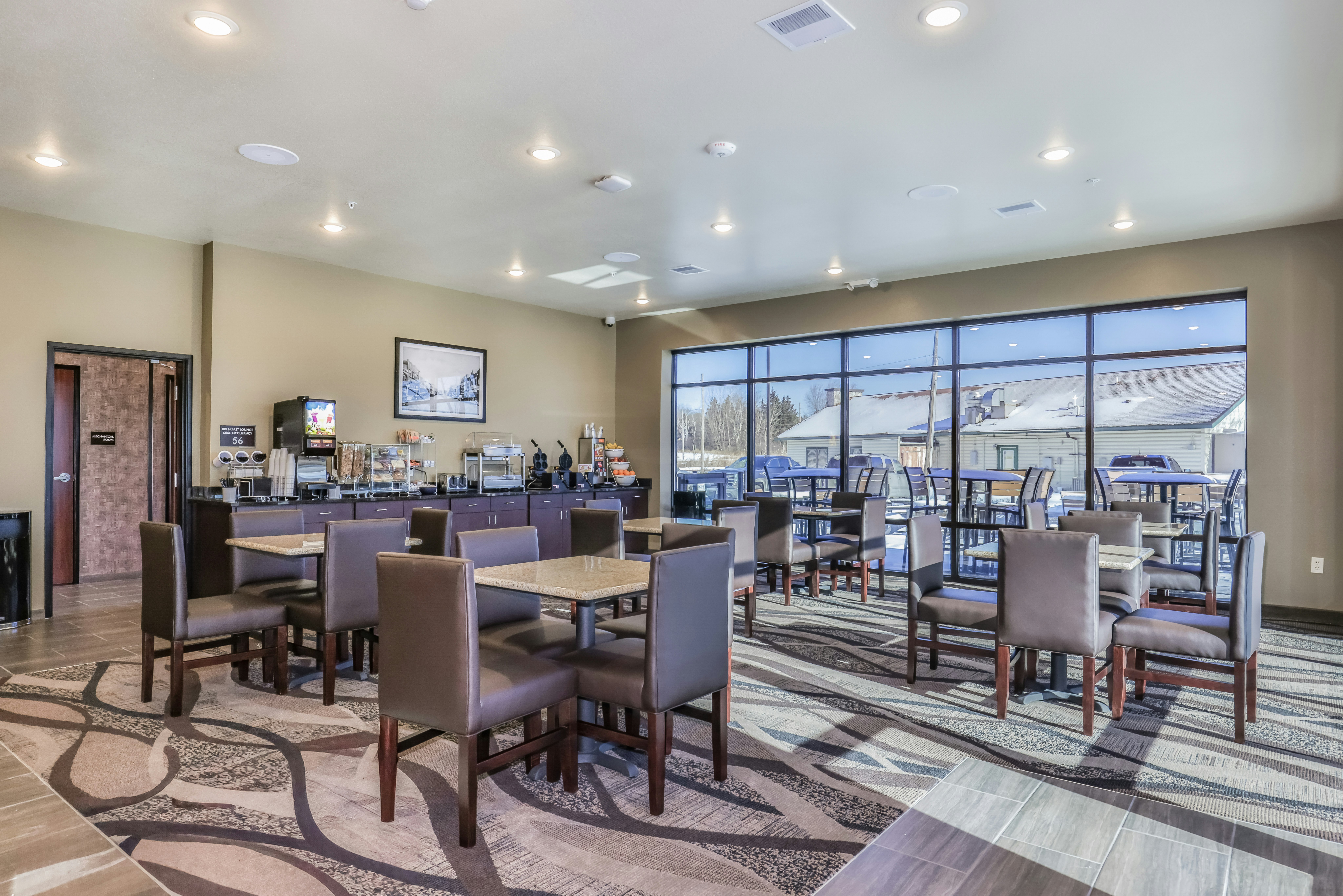 Cobblestone Hotel & Suites - Rhinelander 36/50