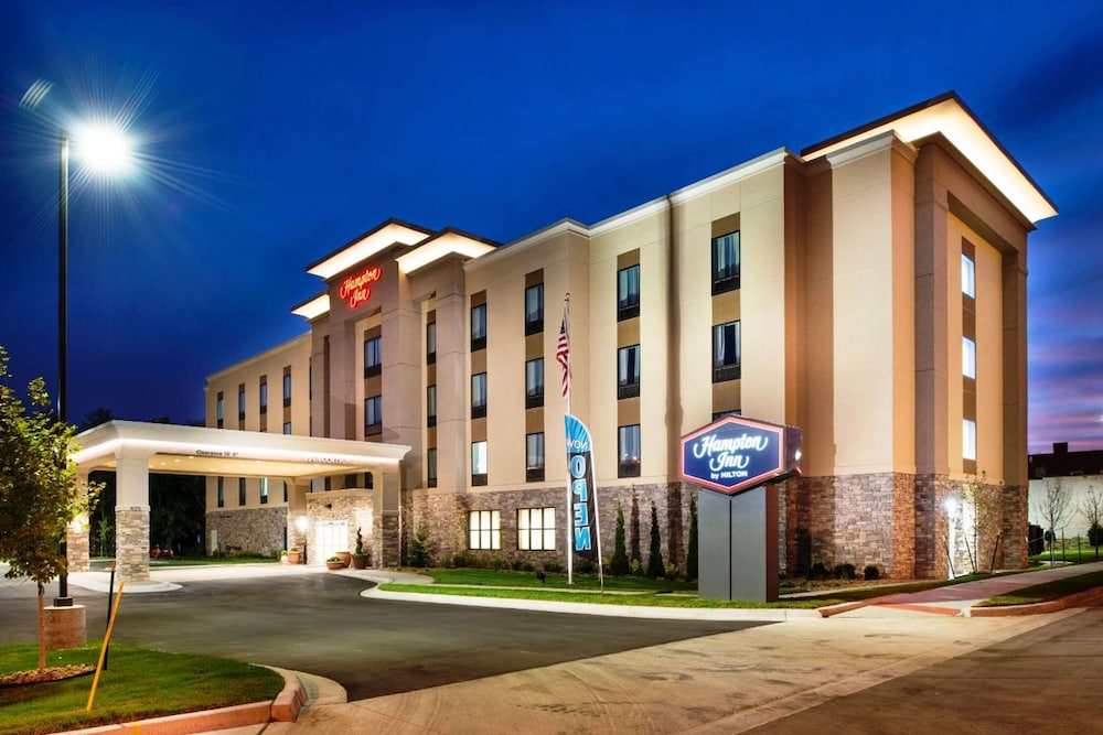 Hampton Inn Leavenworth 3/42