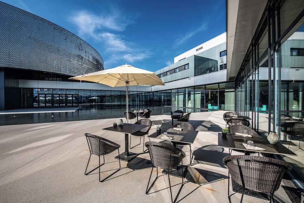 Aquatis Hotel 50/56
