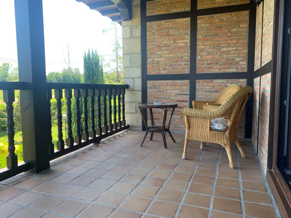 Siglo Xviii 46/56