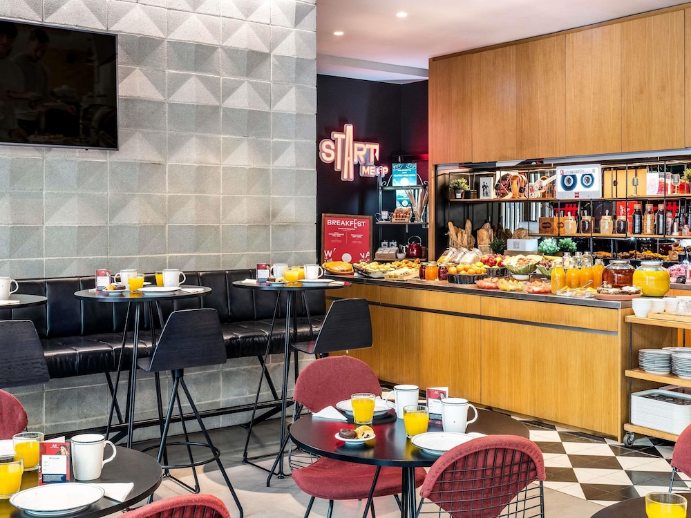 Ibis Barcelona Plaza Glories 22 54/75