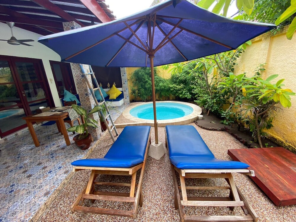 Cinta Cottages 36/44