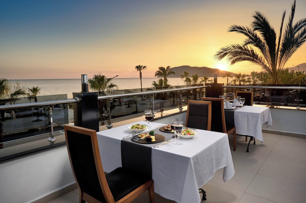 Kaila Beach Hotel 35/50