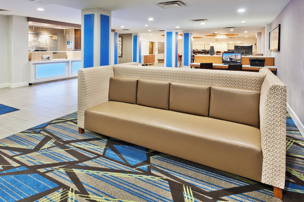 Holiday Inn Express Hotel And Suites Rome East 31/50