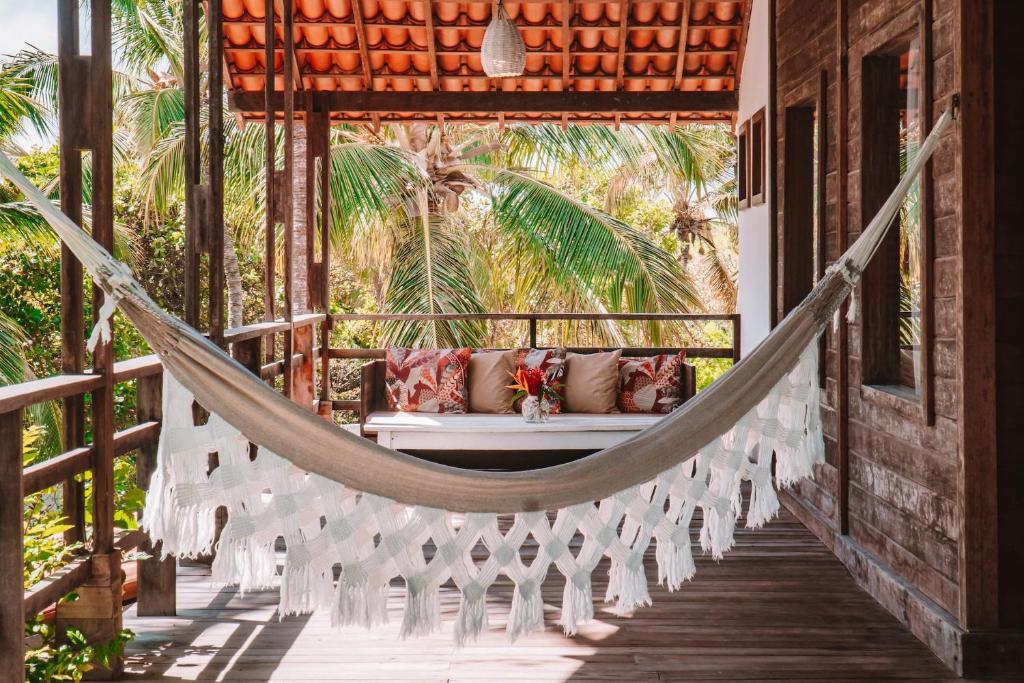 Madeiro Beach Hotel and Resort 19/22