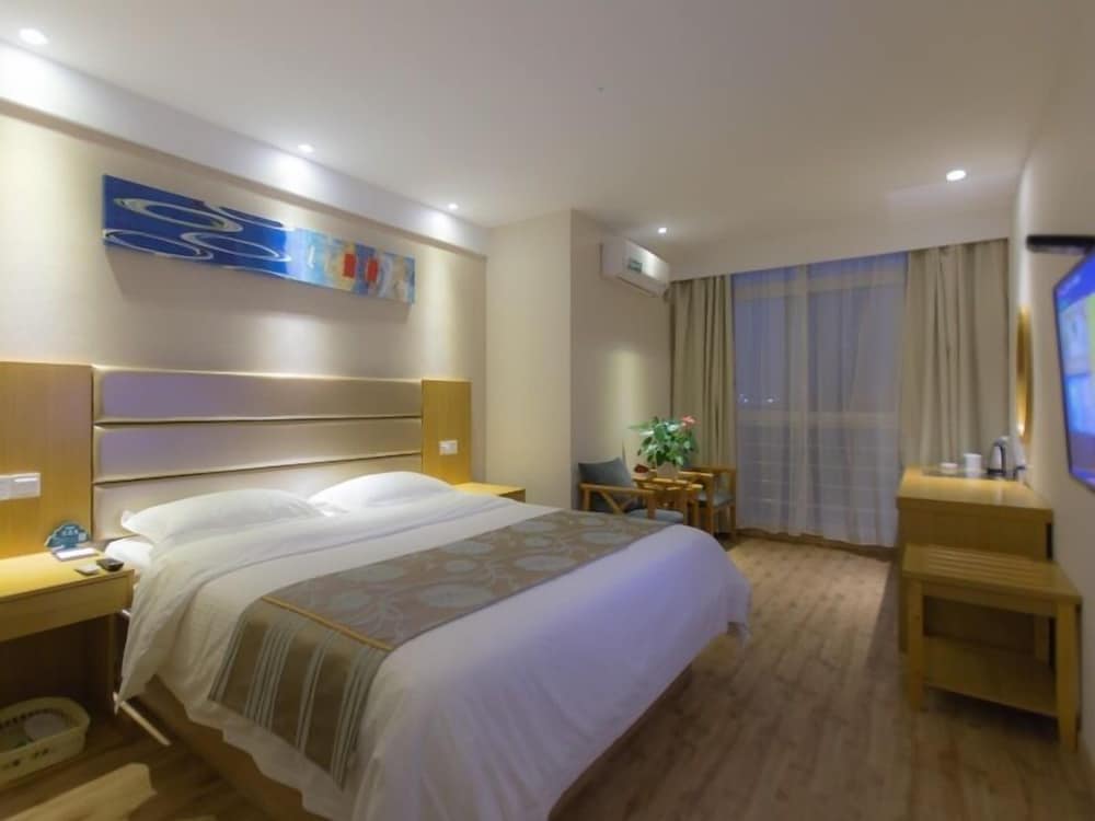 GreenTree Inn XuZhou JiaWang District Express Hotel 9/18