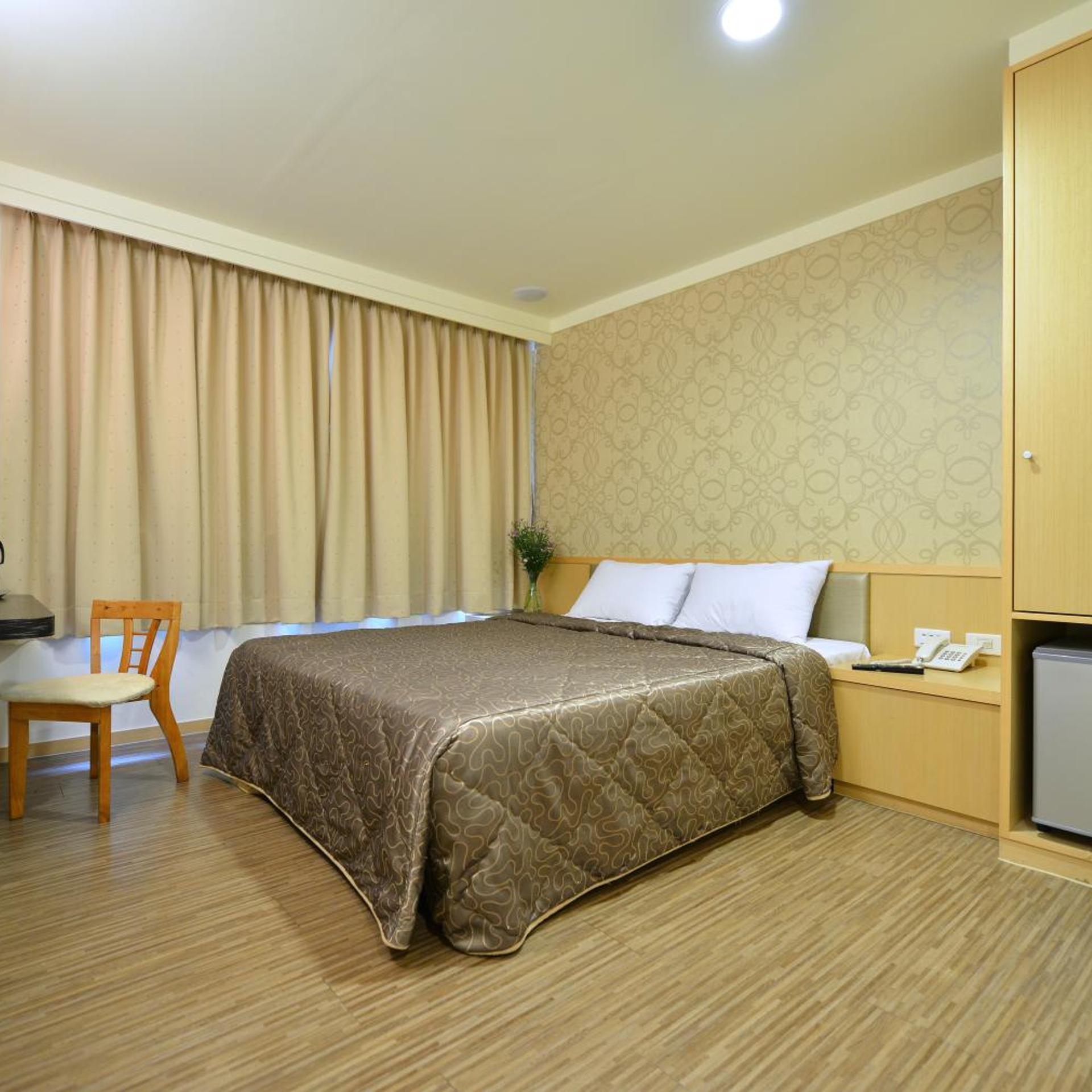 Ing Wang Hotel 9/23