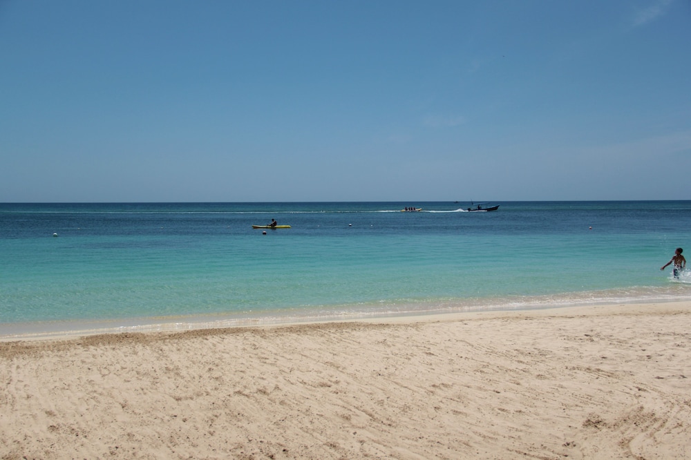 Hotel Henry Morgan All Inclusive 65/69