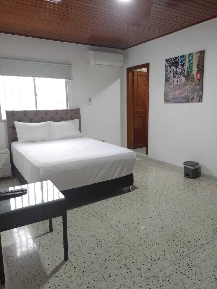 Hotel Med 94 Barranquilla 19/43