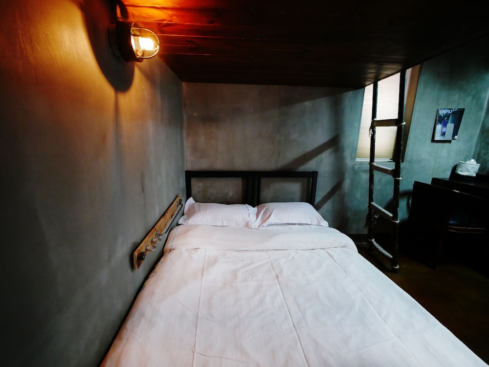Twotwo House 11/55