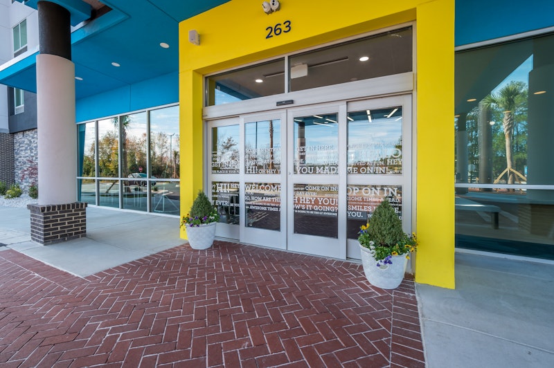 Tru by Hilton Santee 24/25