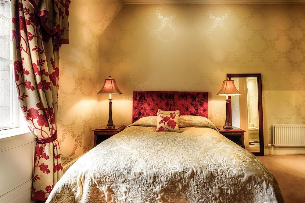 The Mansion House Hotel 14/50