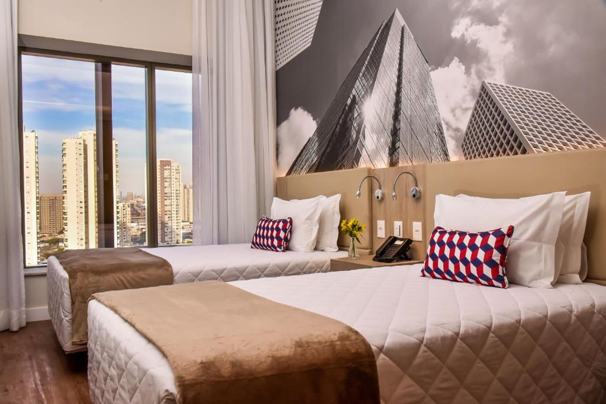 Superior, Single, 2 Beds