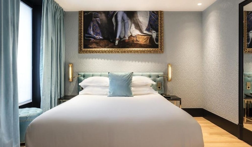 Hotel Eiffel Petit Louvre 36/63