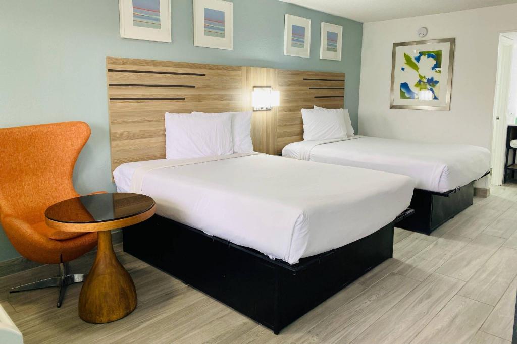 Upgrade, 2 Queen Beds