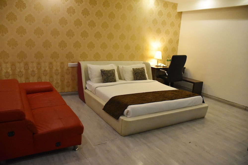 JAGRATI LORDS INN JAIPUR 18/50