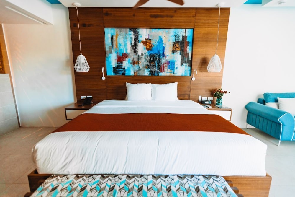 Azura Beach Resort - Adults Only 31/67