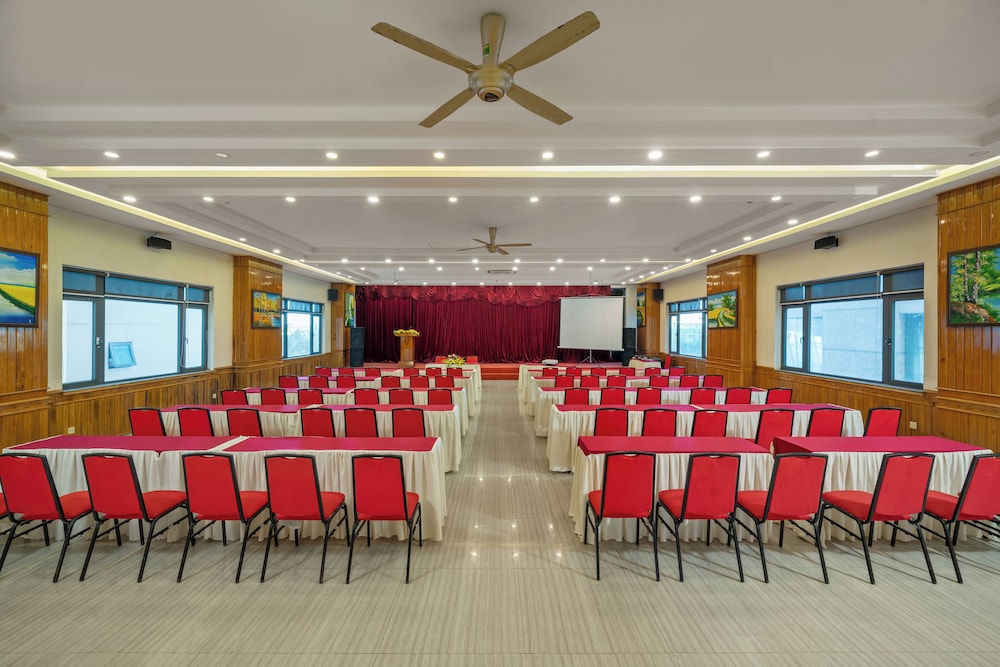 Golden Sea 3 Hotel 56/65