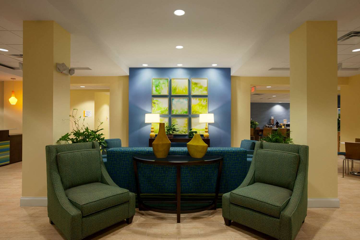 Sleep Inn & Suites Altoona North 16/25
