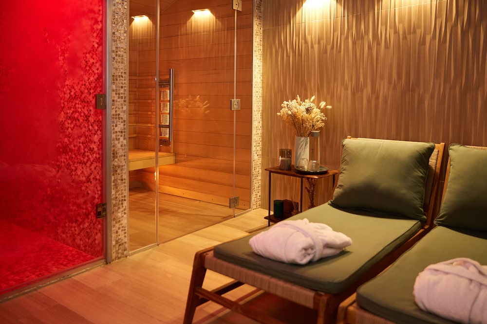 Hotel Amoi Paris 37/50
