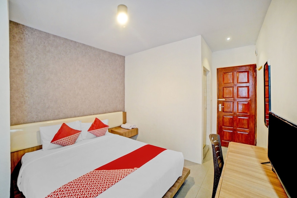 OYO 90559 Gamacity Residence 12/25
