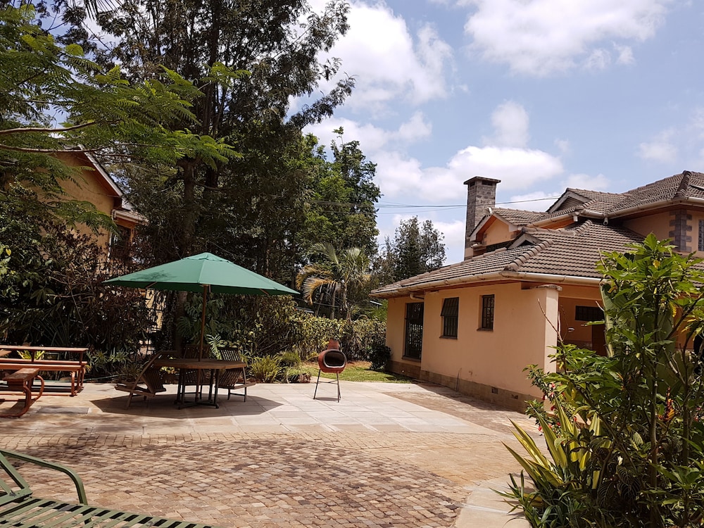 Spurwing Guest House 47/50