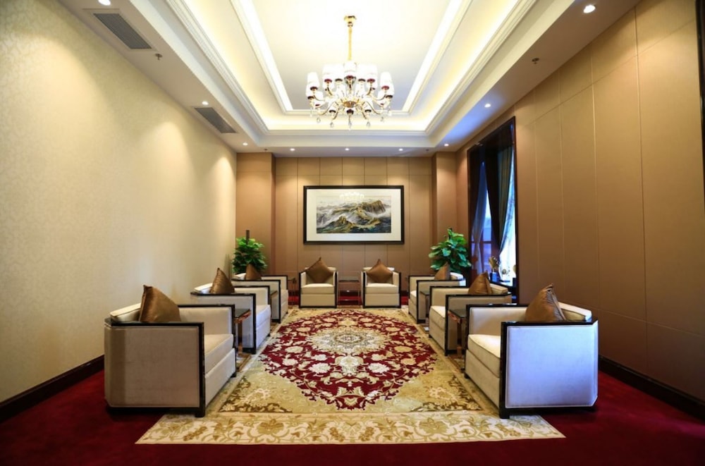 Lanxi International Hotel 46/67