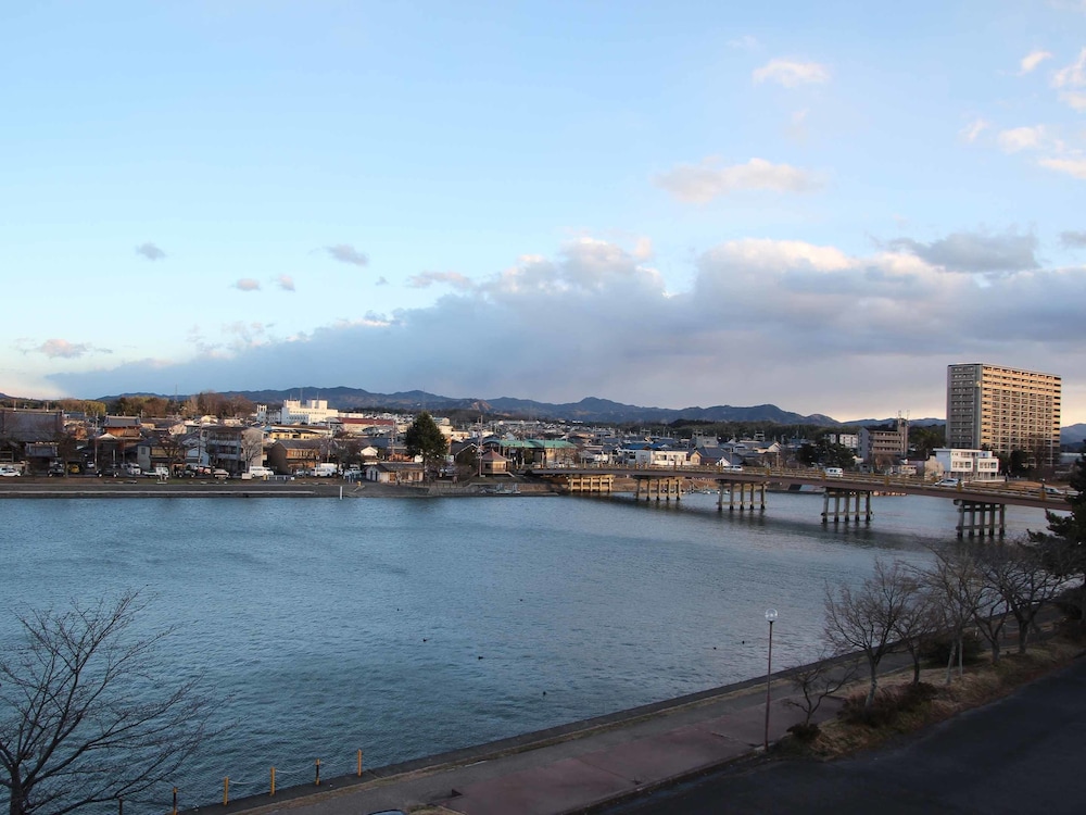 ãb-Shiga 35/41