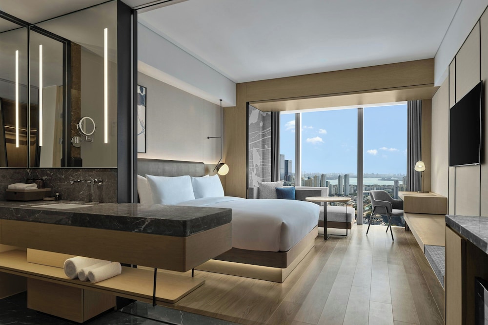 AC Hotel by Marriott Suzhou Industrial Park 17/50