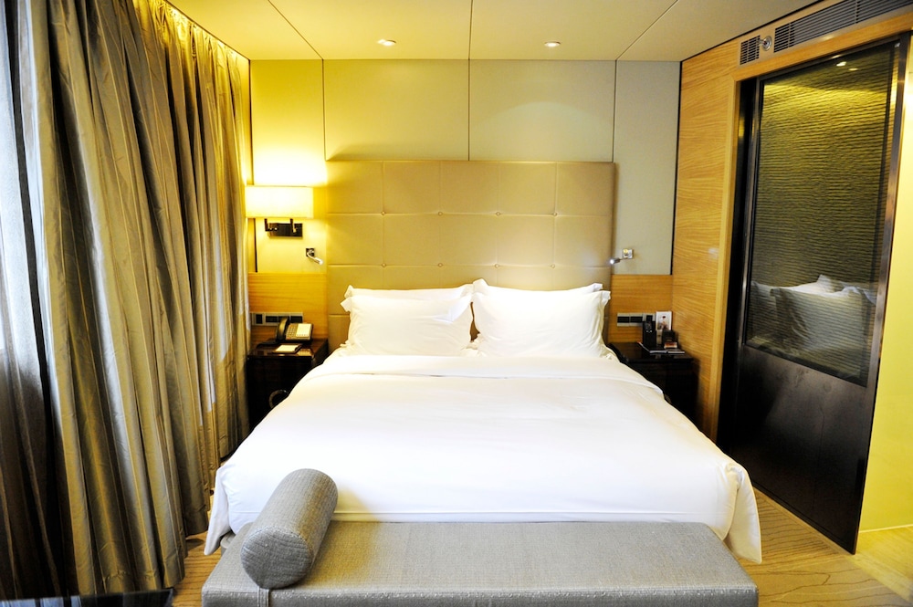 Enlux Hotel (Baotu Quanquan City Plaza) 20/59