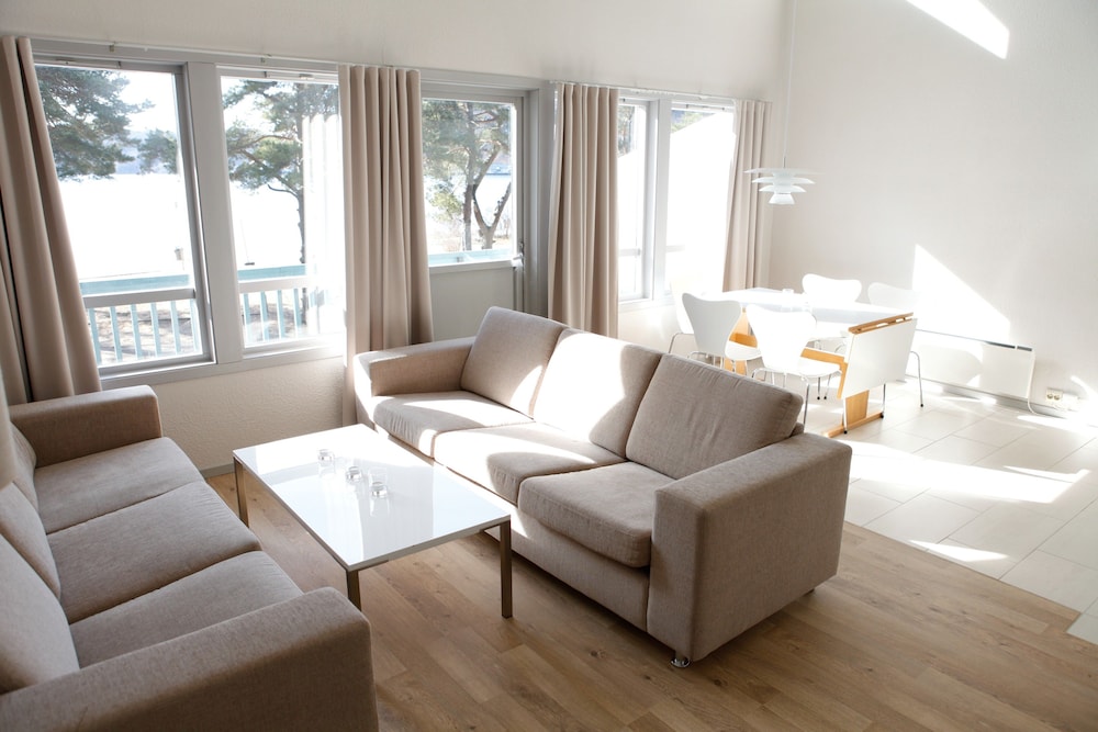 Rosfjord Strandhotell 25/50