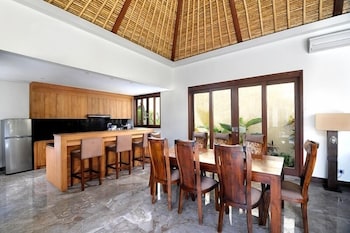 Mahagiri Villa And Spa Dreamland 58/71