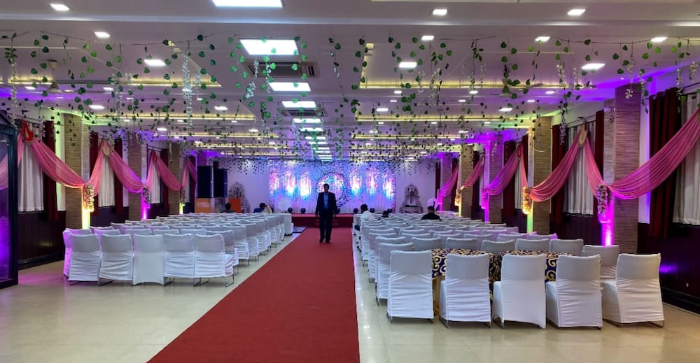 Hotel Madhushrie 47/50