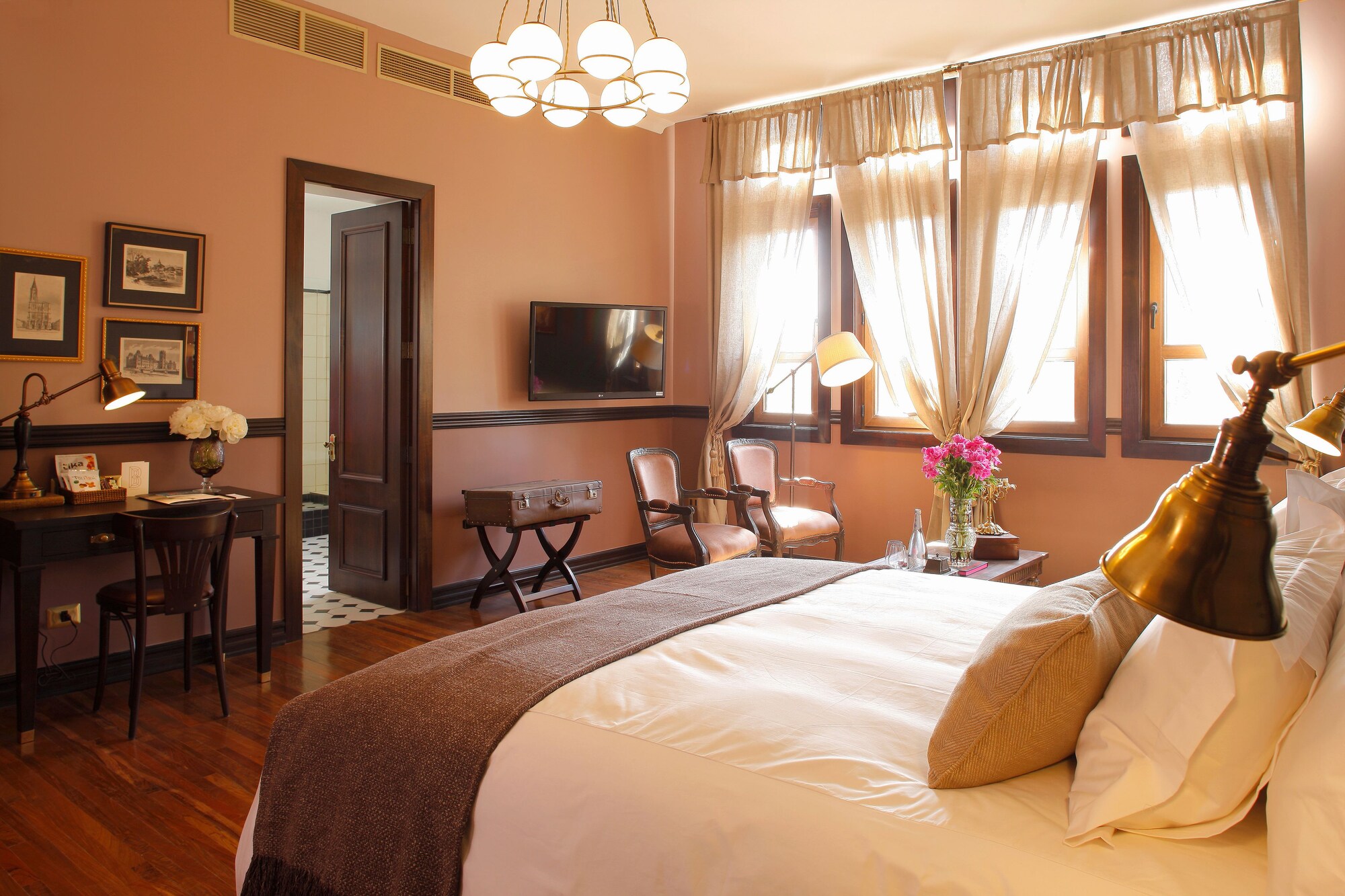 rooms