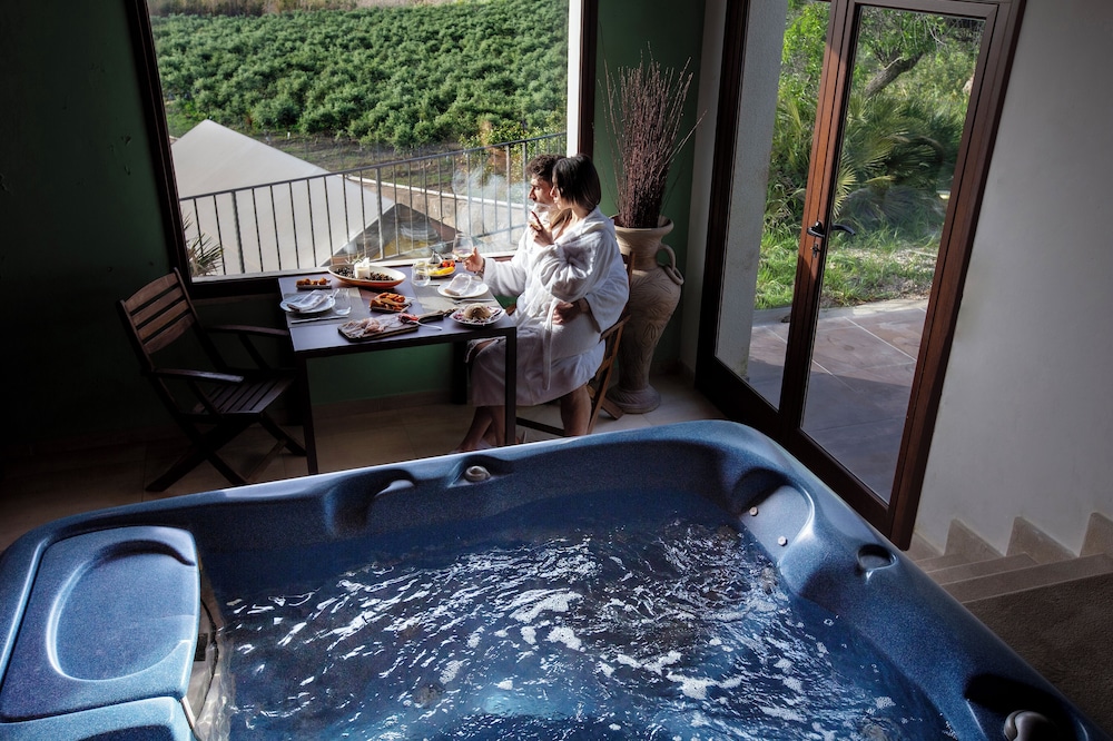 Agriturismo Vultaggio 42/71
