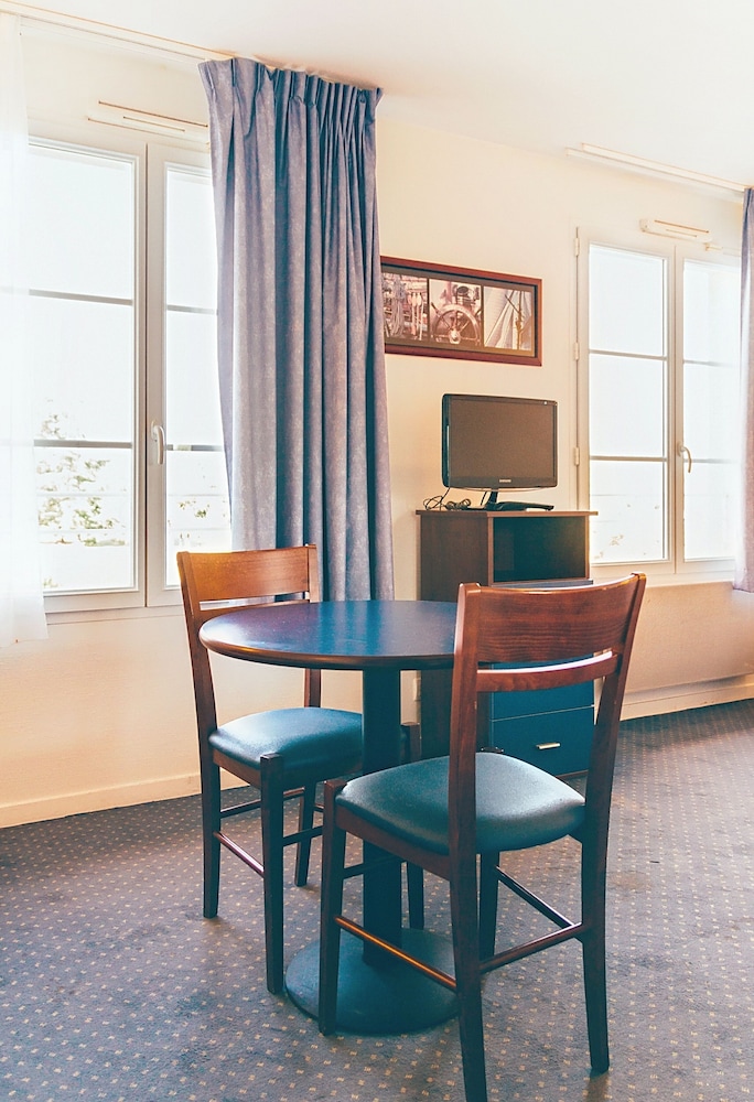 Appart Hotel La Roche-Posay 49/62