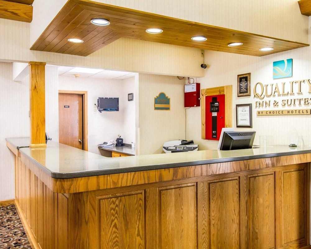 Quality Inn Suites Marion 10/44