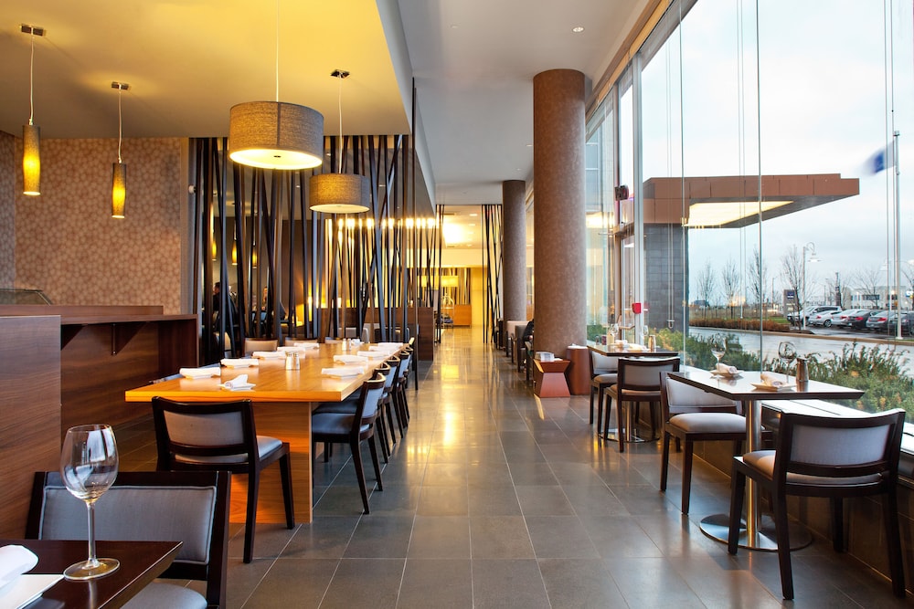 Novotel Toronto Vaughan 52/65