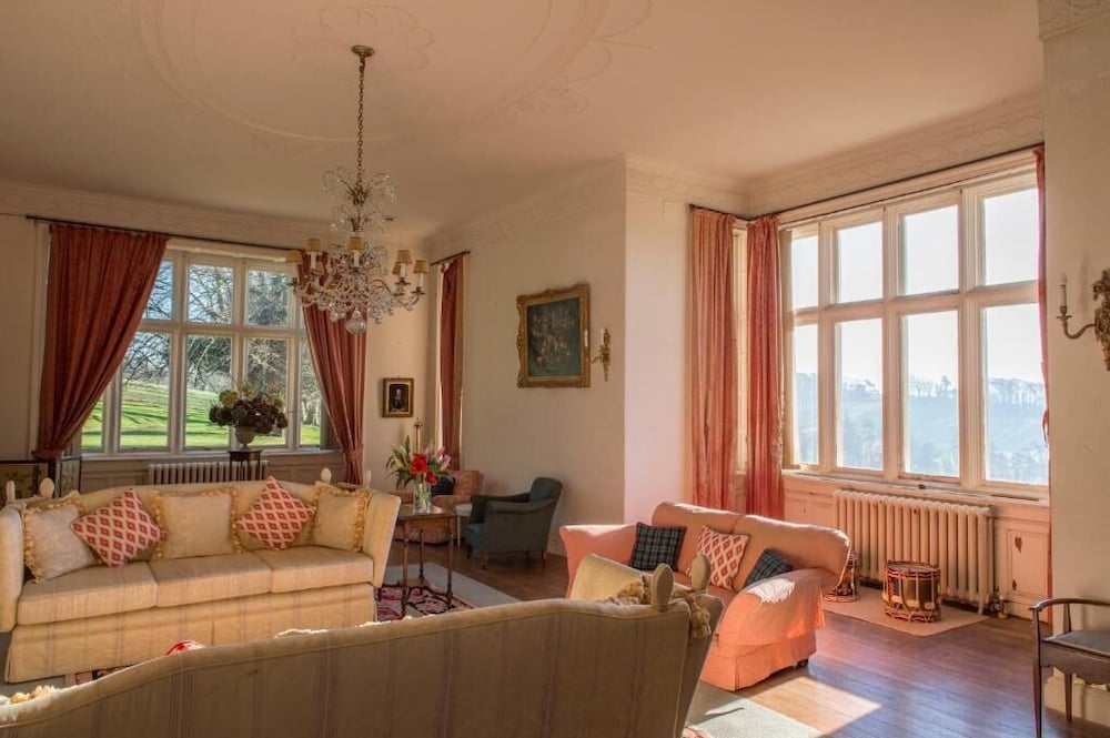Hall Bed & Breakfast 8/23