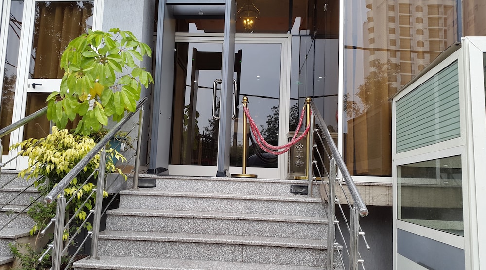 C Fun Addis Hotel 9/50