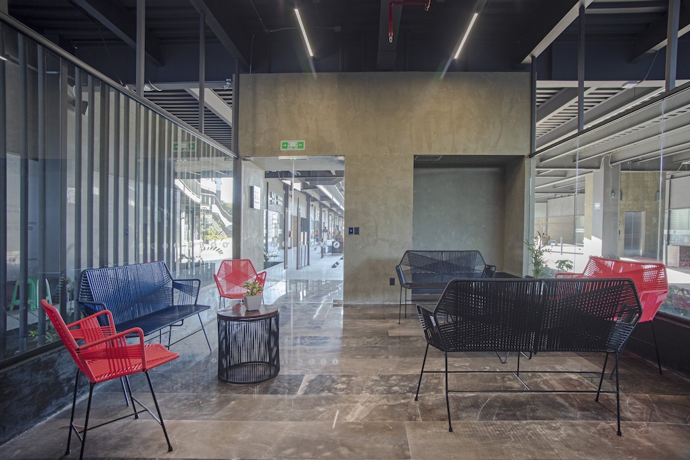 Candlewood Suites Guadalajara Galerias 27/49