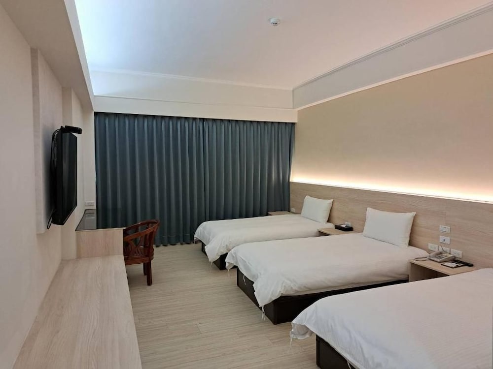Hotel E Tung 29/58