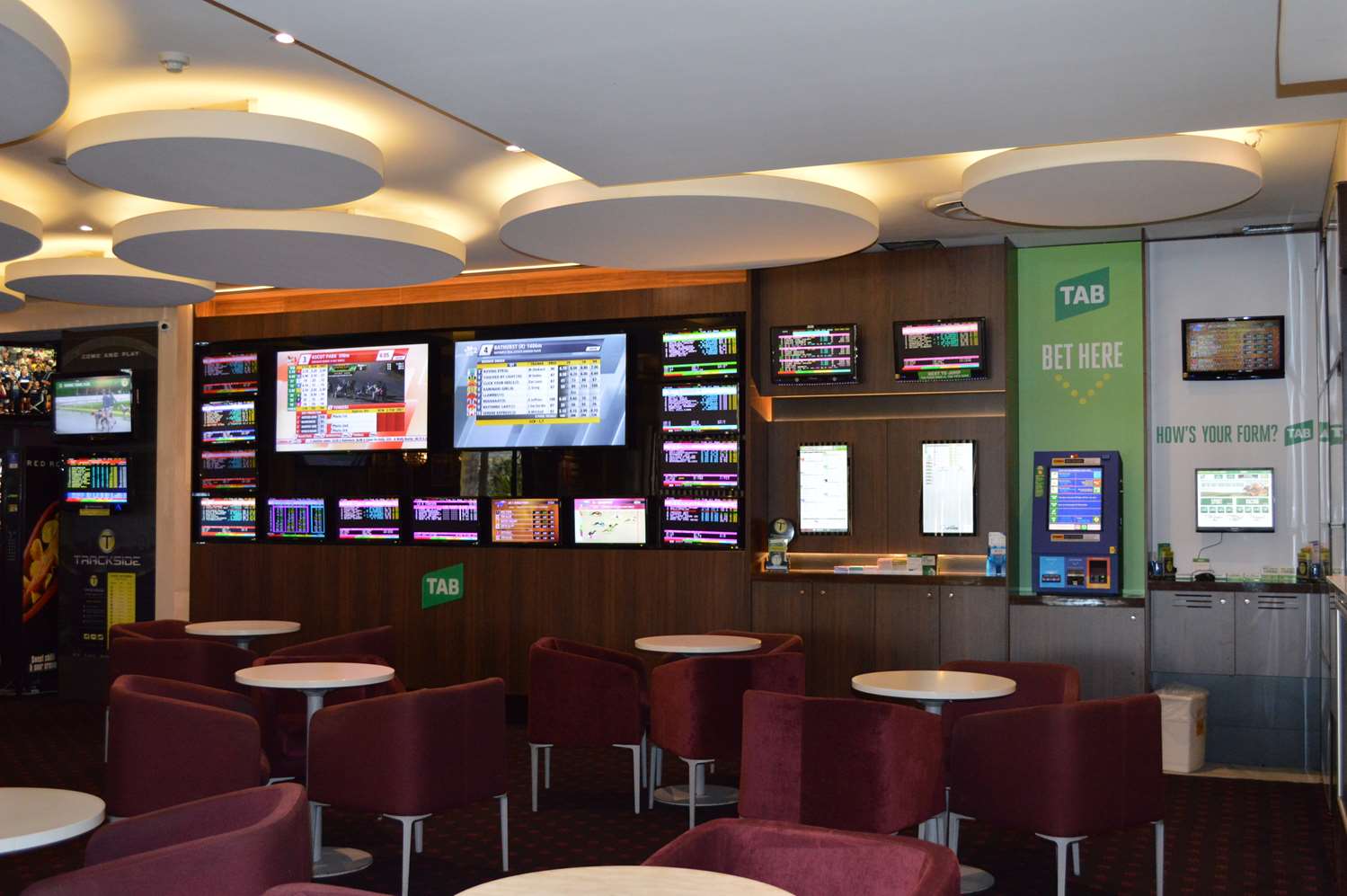Ramada Hotel & Suites by Wyndham Sydney Cabramatta 14/21