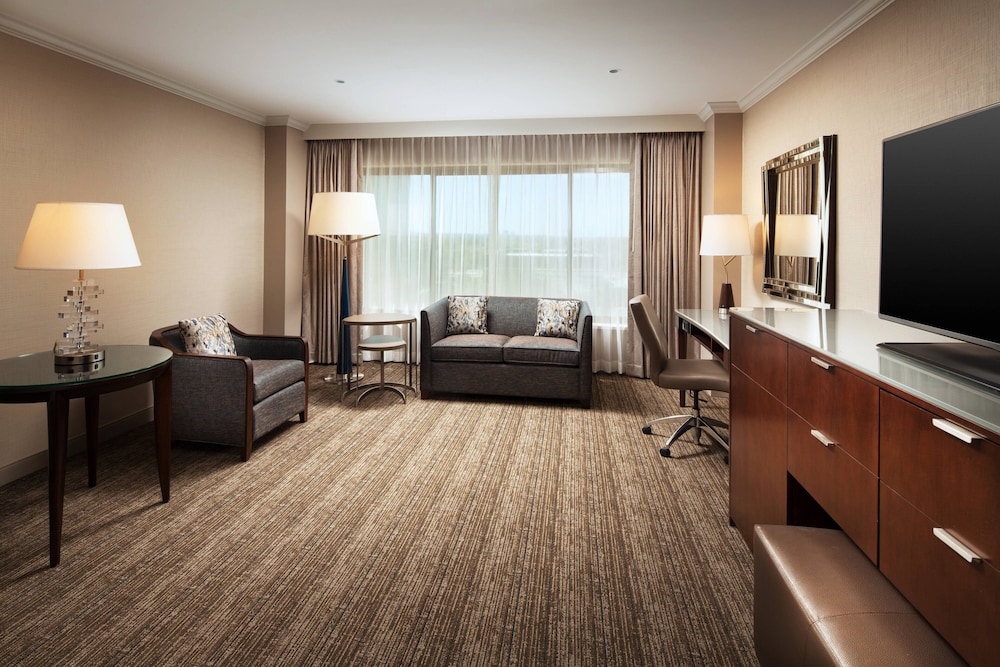 The Westin South Coast Plaza 30/66