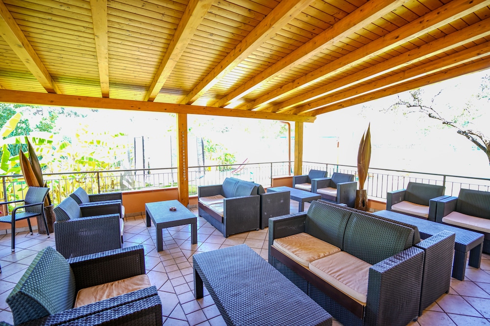 VILLAGGIO RESIDENCE OLD RIVER 36/66