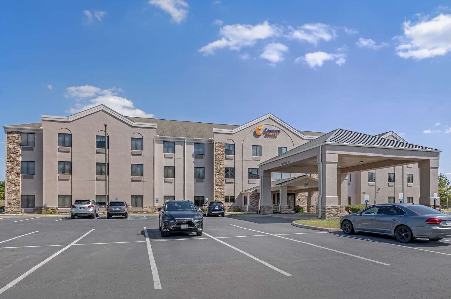 Comfort Suites West Indianapolis - Brownsburg 28/30