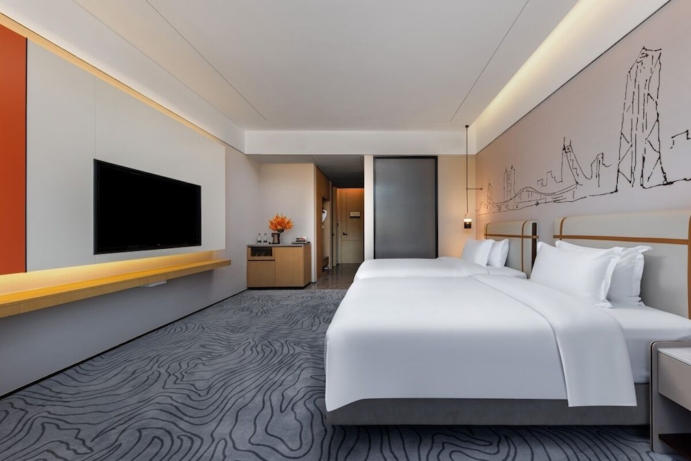 Superior, 2 Double Beds, UrCove by Hyatt Dongguan Fenggang 5/10