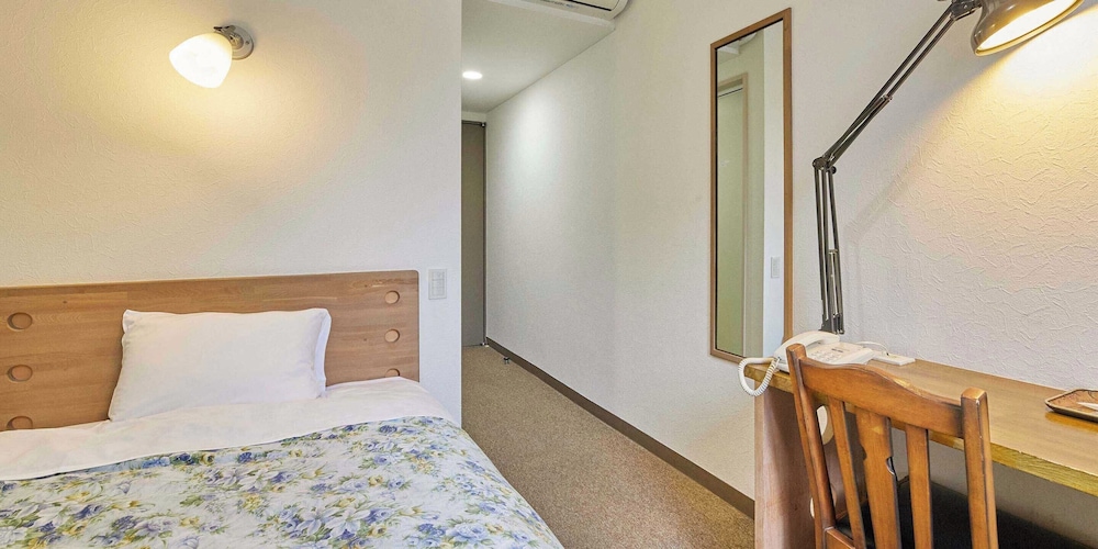 Kumagaya Royal Hotel Suzuki 50/50